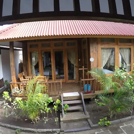 Gili Smile Bungalow-3